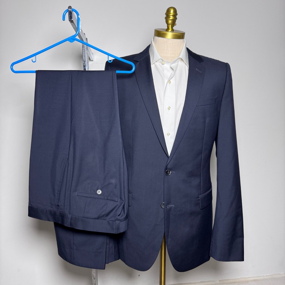 Hugo Boss Suit Mens 42L 36W Navy Blue Solid Super 120 Wool 2-Button Formal